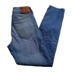 American Eagle Men's Size 29x30 Airflex+ Light Wash  Blue Jeans